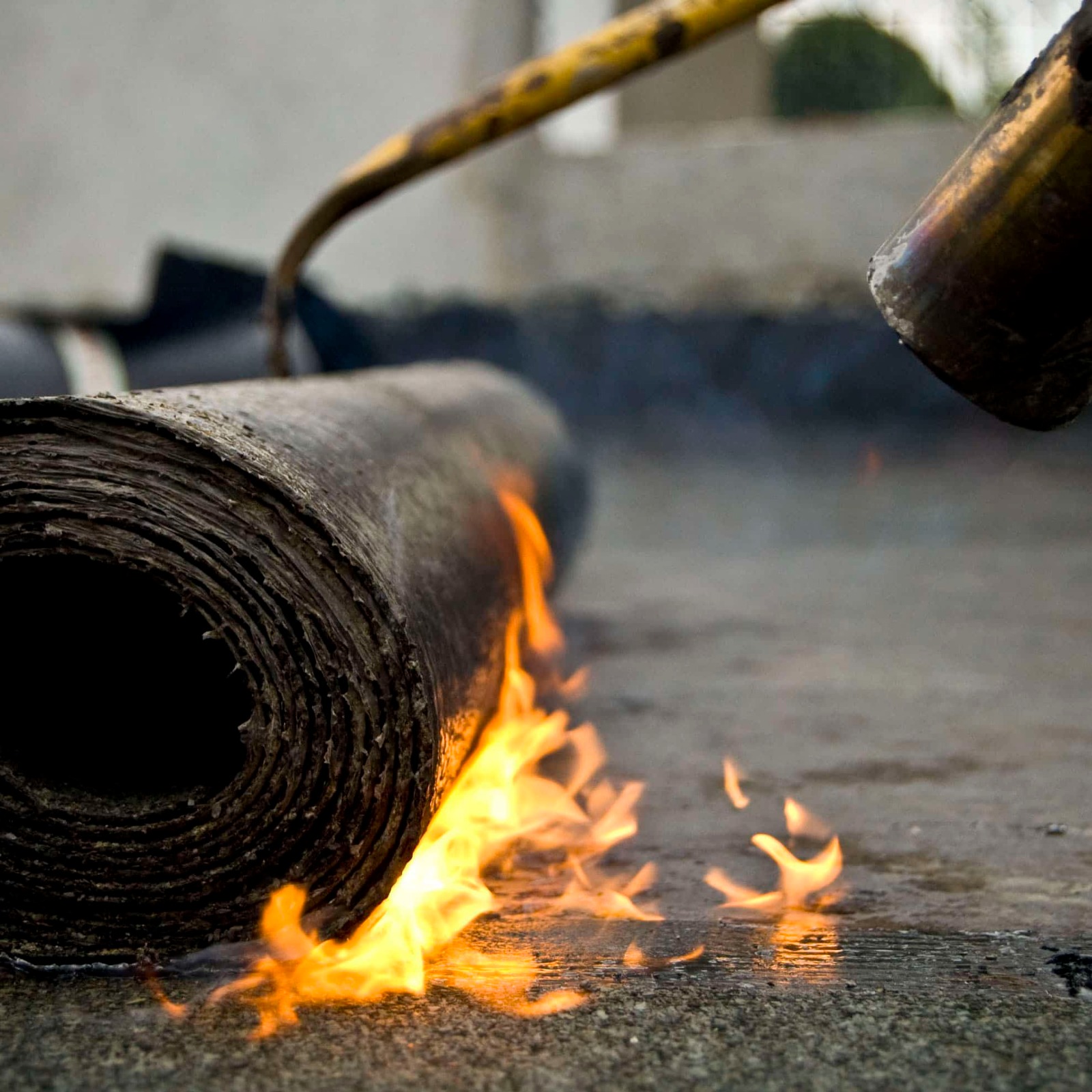 Torch-On vs Liquid Systems: Which Is Better?